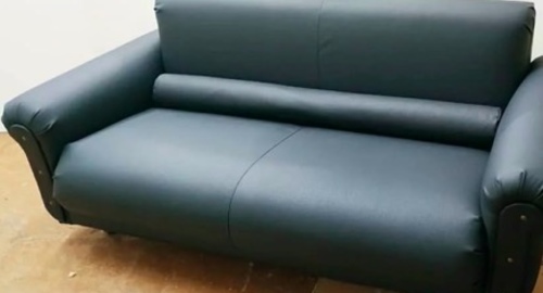 Обивка дивана на дому. Первоуральск